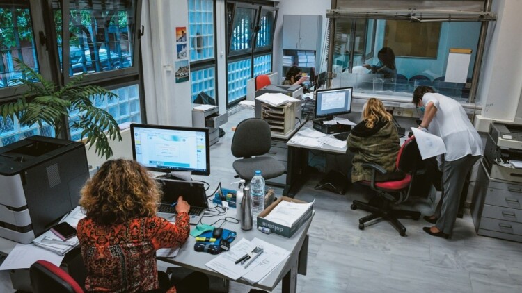 Η ΑΑΔΕ θα ενημερώνει από πριν πώς θα φορολογηθεί μια συναλλαγή - Ποια θα είναι η διαδικασία