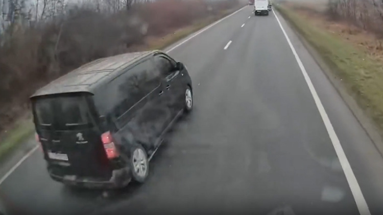 Από την Έδεσσα και χωρίς επαγγελματία οδηγό νοίκιασαν το μοιραίο βαν οι οπαδοί του ΠΑΟΚ 