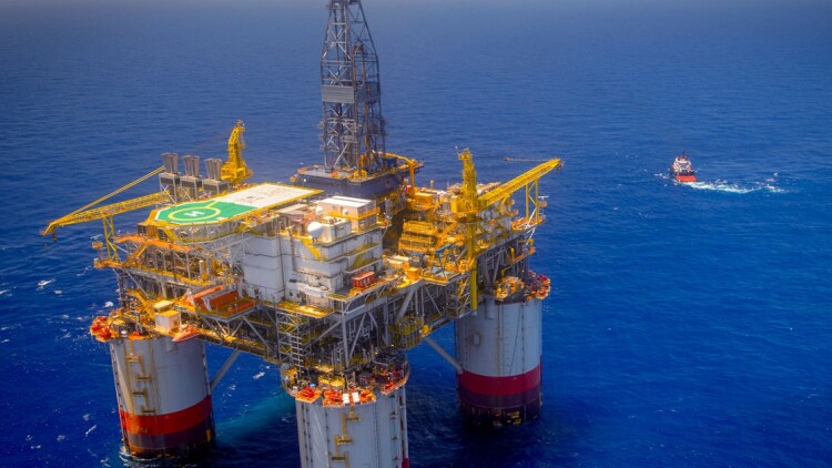 Υδρογονάνθρακες: «Κλειδώνουν» οι συμβάσεις με Chevron εντός Φεβρουαρίου