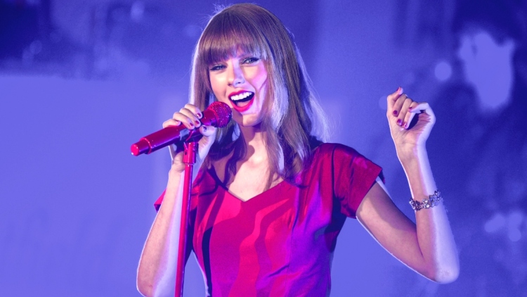 Η Τέιλορ Σουίφτ δεν θα εμφανιστεί στη σκηνή των φετινών Grammy, λέει ο εκτελεστικός παραγωγός