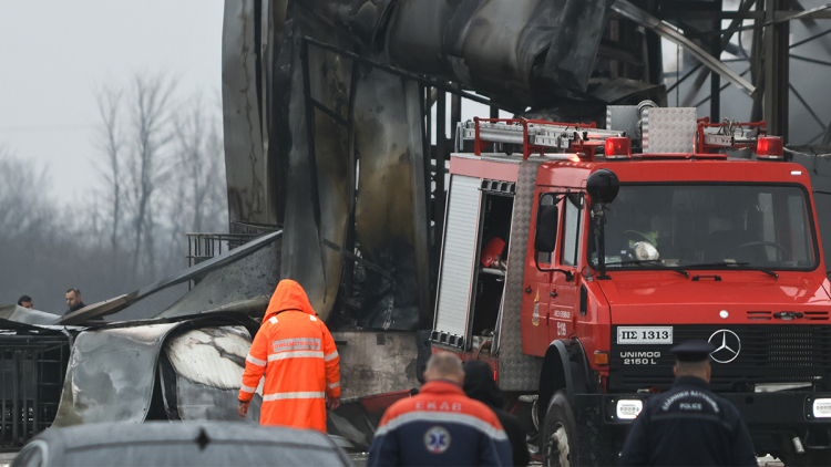 «Τους λέγαμε μυρίζει υγραέριο»: Στον εισαγγελέα σήμερα οι τρεις συλληφθέντες για τη φονική έκρηξη στο εργοστάσιο Βιολάντα
