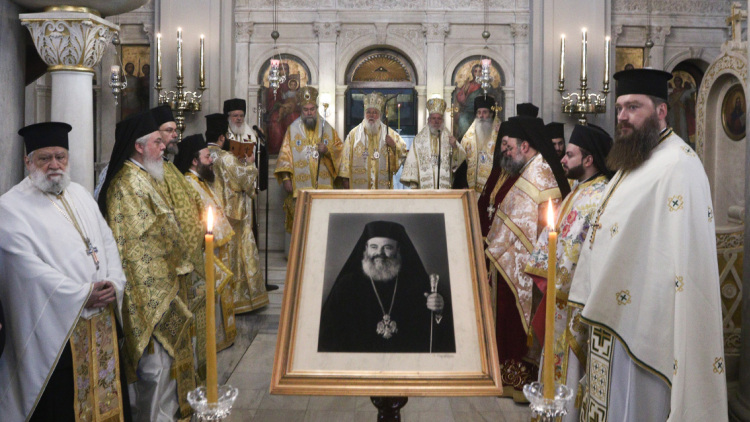 Μνημόσυνο για τον Αρχιεπίσκοπο Χριστόδουλο 18 χρόνια από την κοίμησή του που σημάδεψε Εκκλησία και κοινωνία, δείτε φωτογραφίες