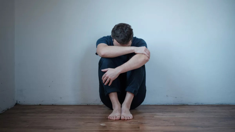 Πατροκτονία: Η δύσκολη αλήθεια για τους ψυχικά πάσχοντες και την επικινδυνότητά τους – Ένας ψυχίατρος εξηγεί
