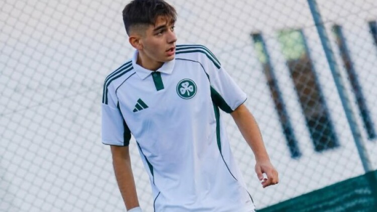 Παναθηναϊκός: Ο Χριστόφορος Καραγκούνης υπέγραψε το πρώτο του επαγγελματικό συμβόλαιο