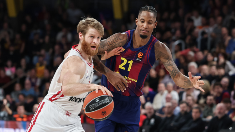 Ολυμπιακός - Μπαρτσελόνα: Για την 5η σερί νίκη στο ΣΕΦ, τζάμπολ στις 21:15