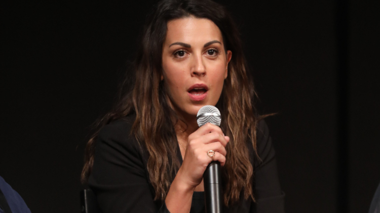 Άννα Μενενάκου: Έχοντας οικογένεια, καταλαβαίνω τι ευθύνη και δύναμη χρειάζεται για να τη στηρίξεις οικονομικά και ψυχικά