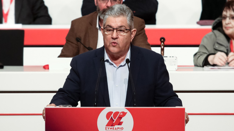 Επανεκλογή του Δημήτρη Κουτσούμπα στη θέση του γενικού γραμματέα της ΚΕ του ΚΚΕ