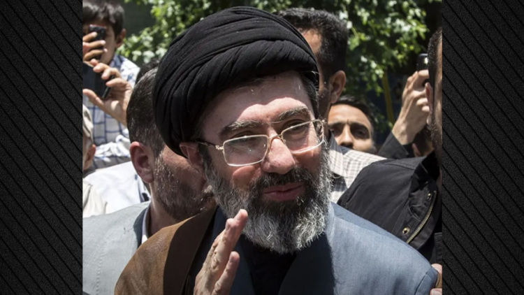 Μοτζταμπά Χαμενεΐ: Ο γιος του Ανώτατου Ηγέτη του Ιράν και μια τεράστια περιουσία