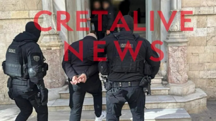 Ηράκλειο: Υπό δρακόντεια μέτρα στα Δικαστήρια ο 48χρονος που συνελήφθη με κινηματογραφικό τρόπο για κλοπές σε σπίτια