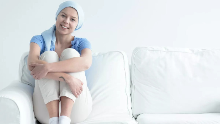 Γιατί η νόσος Αλτσχάιμερ απειλεί λιγότερο όσους έχουν ξεπεράσει τον καρκίνο – Ένα ιατρικό παράδοξο