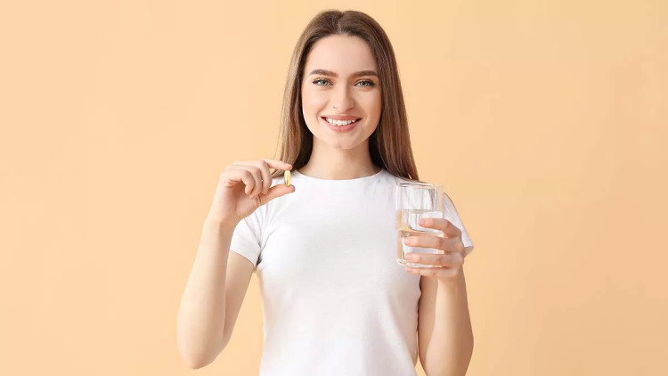 Ιχθυέλαιο: Πότε αξίζει να παίρνουμε συμπληρώματα για καρδιά, αρθρώσεις και διάθεση – Tι λέει η επιστήμη