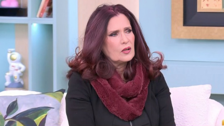 Πωλίνα: Με φλερτάρουν μόνο νεότεροι άντρες, οι συνομήλικοι μπορεί να μην με βλέπουν