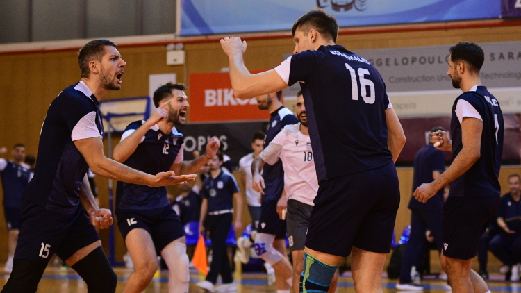 Τεράστια έκπληξη στο Κύπελλο βόλεϊ: Ο Φλοίσβος απέκλεισε με 3-1 σετ τον κάτοχο του τίτλου Ολυμπιακό! 