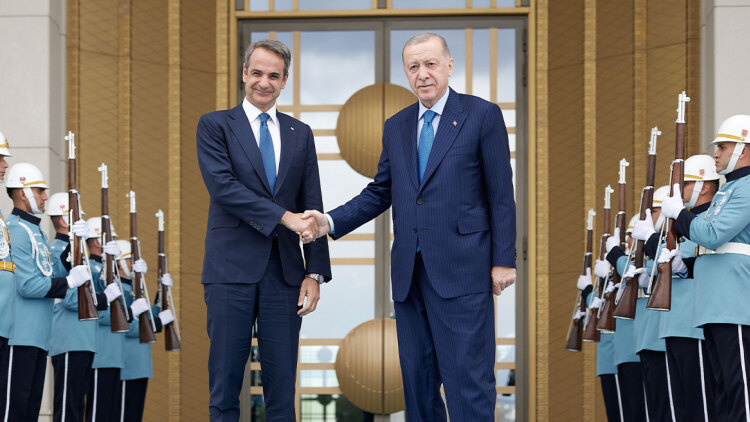 Μητσοτάκης στο Foreign Policy: Με την Τουρκία έχουμε μία και μόνο διαφορά, τον καθορισμό ΑΟΖ και υφαλοκρηπίδας, δείτε live