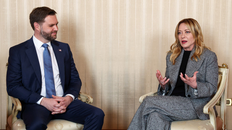 Συνάντηση Μελόνι - Βανς: Εργαζόμαστε με στόχο την ενίσχυση της συνεργασίας μας, δήλωσε η Ιταλίδα πρωθυπουργός