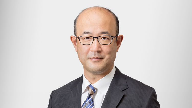 Η Toyota αλλάζει πρόεδρο και διευθύνοντα σύμβουλο για να «επιταχυνθεί η λήψη αποφάσεων»