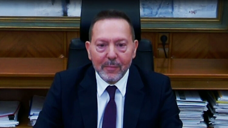 Στουρνάρας στο Bloomberg ΤV: Η ΕΚΤ παρακολουθεί το ράλι του ευρώ αλλά δεν υπάρχει λόγος ανησυχίας