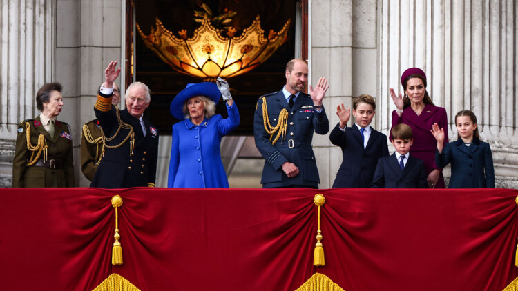 Πόσο αμείβονται τα μέλη της βρετανικής βασιλικής οικογένειας