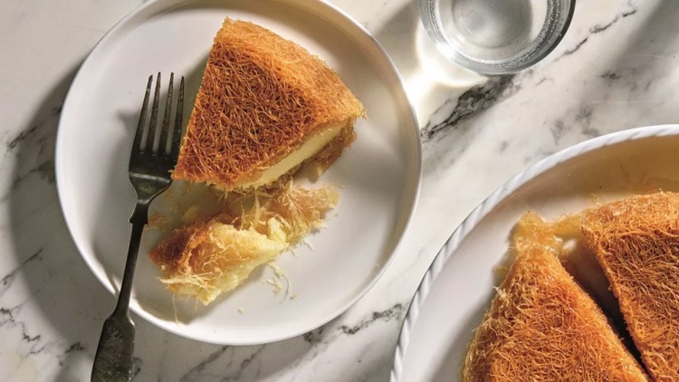 18 επιδόρπια που αξίζουν μια θέση στο τραπέζι της Τσικνοπέμπτης