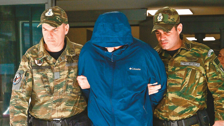 Ο σμήναρχος με το διπλό πρόσωπο που κατασκόπευε για την Κίνα - «Σκανάρουν» και άλλους αξιωματικούς στο Πεντάγωνο