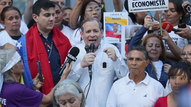 Βενεζουέλα: Συνελήφθη λίγο μετά την αποφυλάκισή του ηγετικό στέλεχος της αντιπολίτευσης