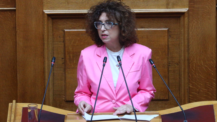  Καραγεωργοπούλου: Δεν άντεχα το φίλτρο στην Πλεύση Ελευθερίας, τώρα διαβάζω την «Ιθάκη» του Τσίπρα