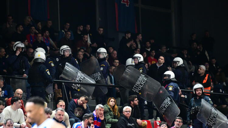 Ανακοίνωση της Μπεσίκτας για πανό οπαδών του Πανιωνίου: Άθλιο και προκλητικό, το καταδικάζουμε 