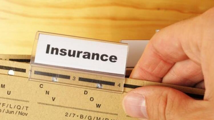 Ασφαλιστική αγορά: Αποθέματα, προμήθειες και το νέο τραπεζικό παιχνίδι 