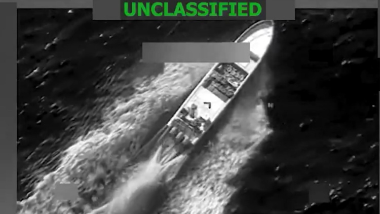 Δύο νεκροί σε νέο αμερικανικό αεροπορικό βομβαρδισμό κατά ταχύπλοου στον Ειρηνικό 
