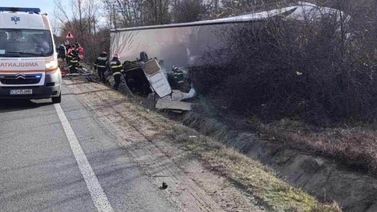Νέα τραγωδία στον «δρόμο του θανάτου» στη Ρουμανία: Τρεις νεκροί σε τροχαίο κοντά στο σημείο που σκοτώθηκαν οι φίλοι του ΠΑΟΚ 