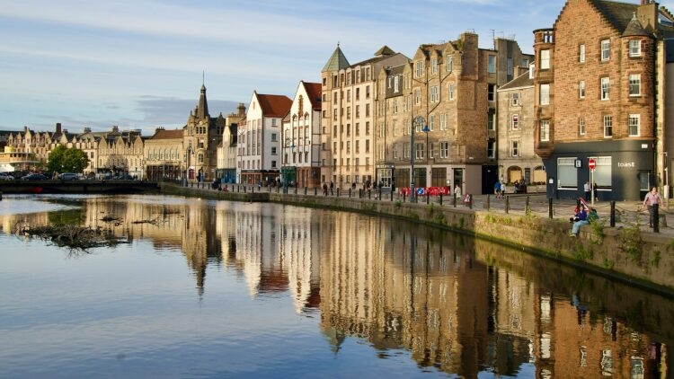 3 κινηματογραφικοί προορισμοί στην Ευρώπη για ένα ταξίδι για δύο τον Φεβρουάριο