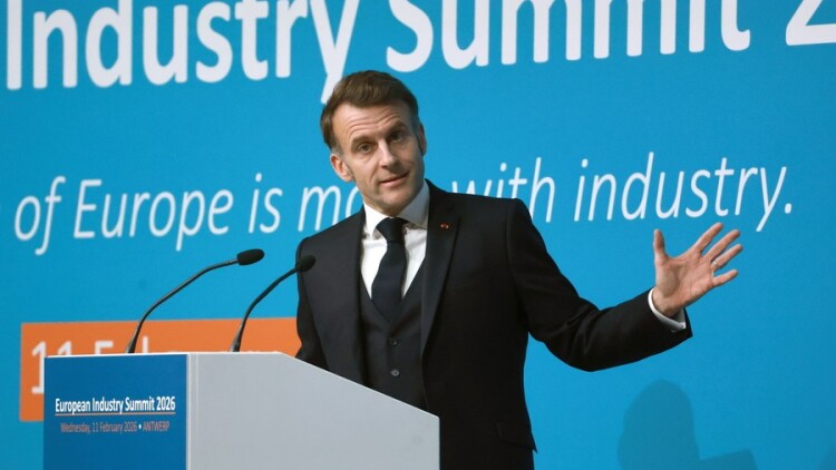 Τα ευρωομόλογα είναι ο μόνος τρόπος για να γίνει η Ευρώπη ανεξάρτητη δύναμη, λέει ο Μακρόν
