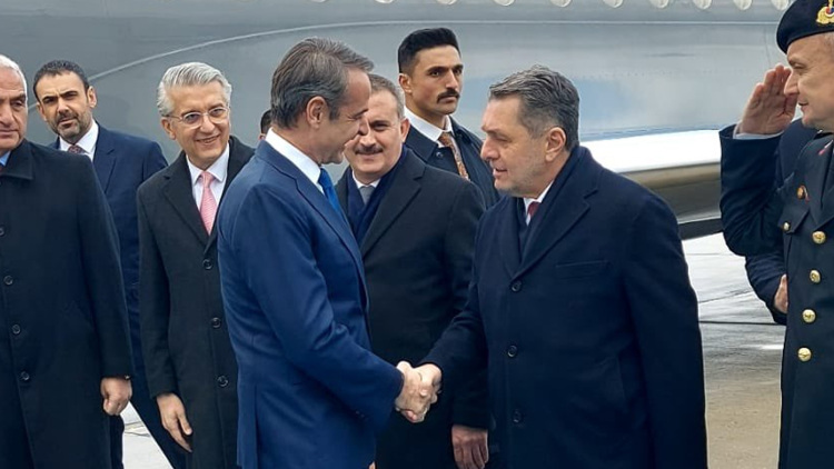 Στην Άγκυρα ο Κυριάκος Μητσοτάκης, σε λίγο η συνάντηση με τον Ερντογάν