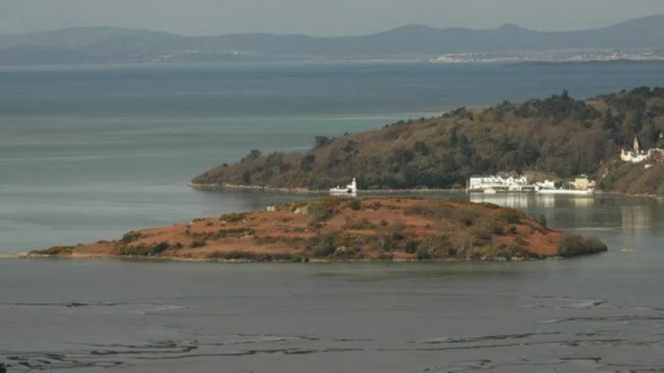 Πωλείται βασιλικό νησί με τιμή όσο ένα σπίτι αλλά κρύβει μία παγίδα