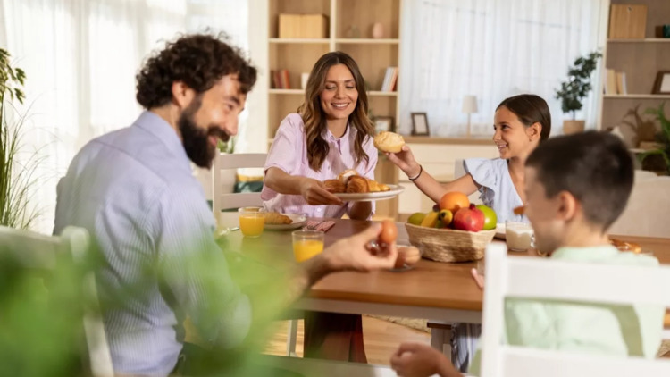 Το μεγάλο λάθος που κάνουμε (σχεδόν όλοι) στο πρωινό μας – Και μας κάνει νωθρούς
