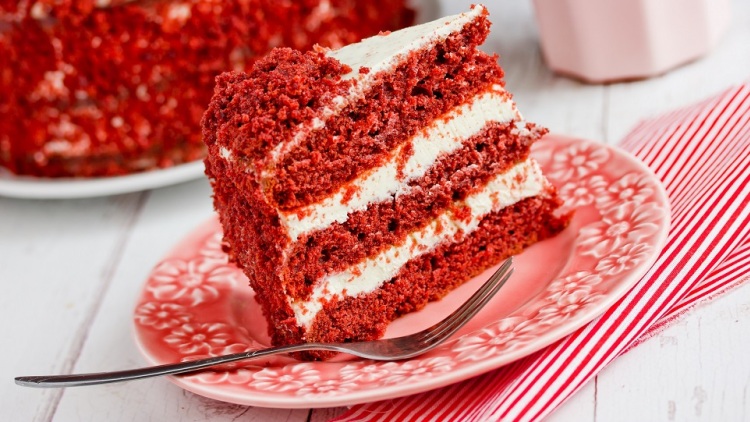 Η επιστήμη πίσω από το τέλειο red velvet cake