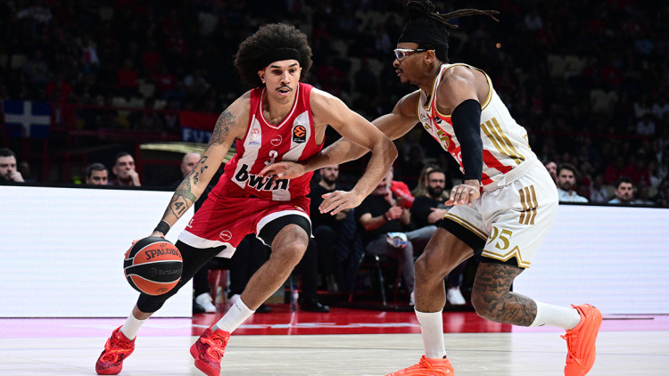 Ολυμπιακός - Ερυθρός Αστέρας 21-16 (Α' περίοδος): Live η αναμέτρηση στο ΣΕΦ