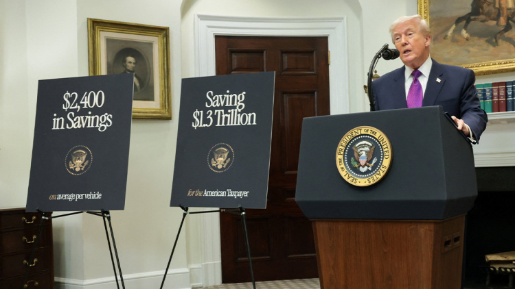 Μπορεί να έχουμε συμφωνία με το Ιράν σε ένα μήνα, λέει ο Τραμπ
