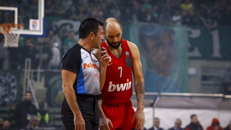 Ολυμπιακός: Σαν σήμερα το 2019 αποχώρησε στο ημίχρονο του αγώνα με τον Παναθηναϊκό και γεννήθηκε το «μέχρι τέλους»