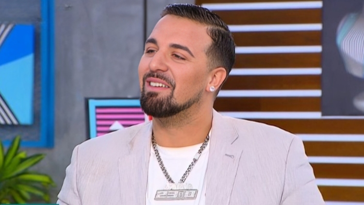 Gio Kay: Είχα οικονομική βοήθεια από την οικογένεια σε νεαρή ηλικία, αλλά έβγαλα χρήματα μόνος μου από μικρός