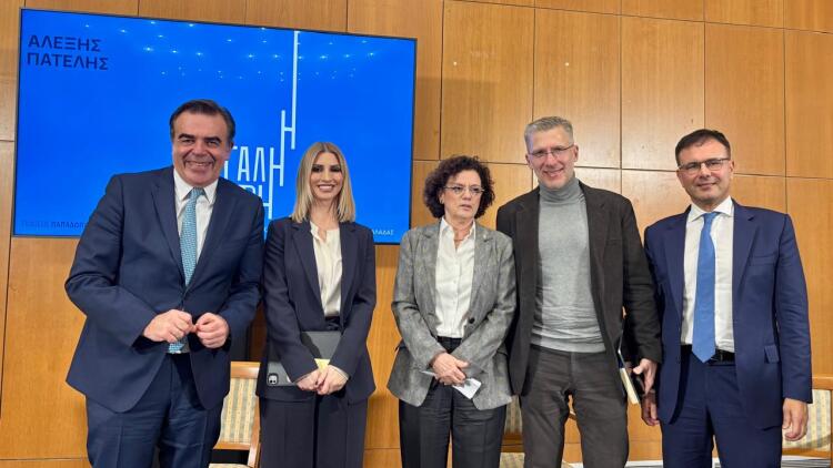 Η Μεγάλη Επιστροφή: Το βιβλίο του Αλέξη Πατέλη για την οικονομική ανάκαμψη της χώρας παρουσιάστηκε στη Θεσσαλονίκη 