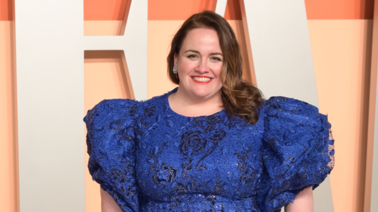 Η Τζέσικα Γκάνινγκ θα ενσαρκώσει την Κας Έλιοτ στη μεγάλη οθόνη
