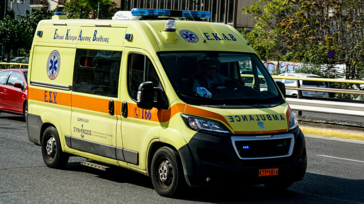 Τραγωδία στη Λούτσα: Νεκρός 15χρονος οδηγός σε τροχαίο, δύο συνομήλικοί του τραυματίες, ήταν μαζί του στο ΙΧ