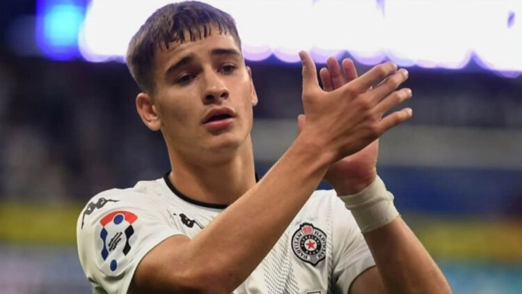 «O Ολυμπιακός θέλει το νέο… διαμάντι της Παρτιζάν – Ποιος είναι ο 18χρονος που έχουν στα ραντάρ οι ερυθρόλευκοι (video)