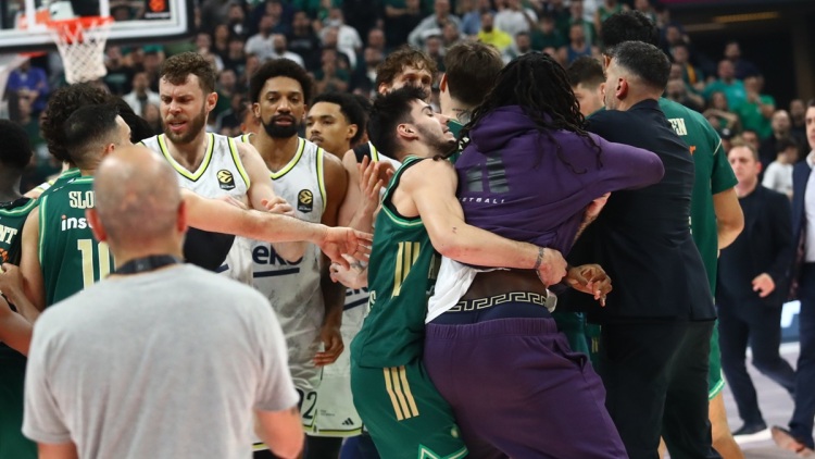 Καταγγελίες της Φενέρμπαχτσε για την παραλίγο σύρραξη στο ΟΑΚΑ μετά το τέλος του αγώνα με Παναθηναϊκό