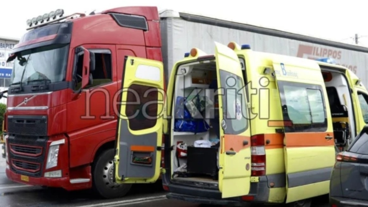 Ακρωτηριάστηκε η 52χρονη που παρασύρθηκε από φορτηγό στο Ηράκλειο, νοσηλεύεται διασωληνωμένη στο Βενιζέλειο