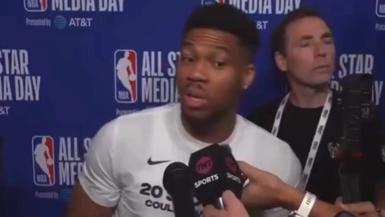 Ο Αντετοκούνμπο δήλωσε ανοιχτός να αποκτήσει ομάδα στην Ευρώπη και ο ιδιοκτήτης της Χάποελ «τσίμπησε»: «Ψάχνουμε τεσσάρι» 