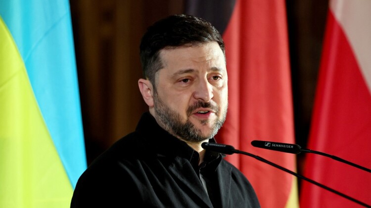 Δεν του έχει μείνει πολύ χρόνος, λέει ο Ζελένσκι για τον εξαφανισμένο Πούτιν