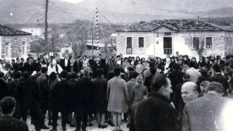 Το αποκριάτικο γαϊτανάκι της Γραμμενίτσας