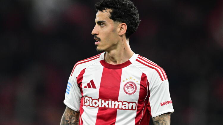 Ολυμπιακός: Επέκτεινε το συμβόλαιό του με τους Πειραιώτες ο Τσικίνιο 